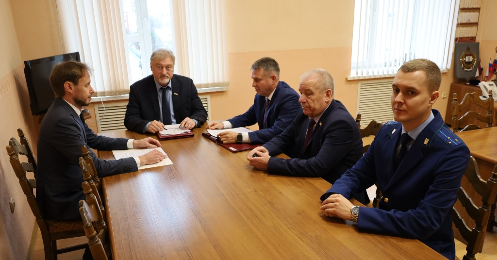 В Госсобрании Мордовии проведены заседания комитетов