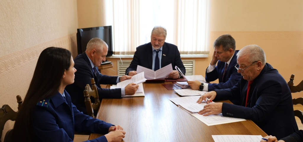 В Госсобрании Мордовии проведены заседания комитетов