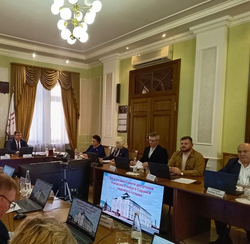 Наталья Долматова приняла участие в сессии Совета депутатов Саранска
