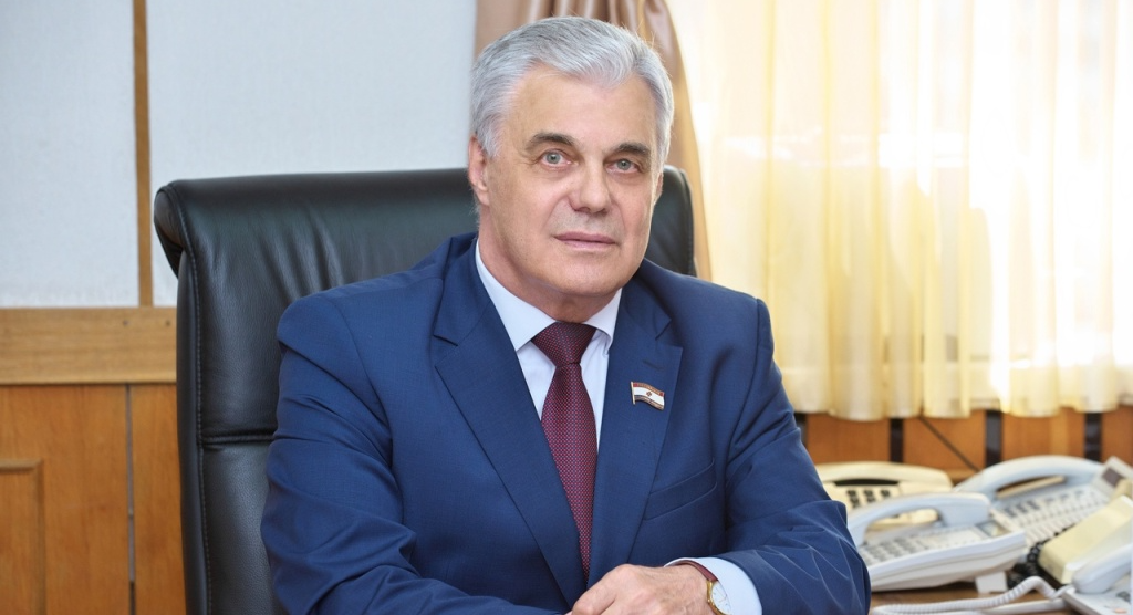 Поздравление Председателя Государственного Собрания Мордовии Владимира Чибиркина молодежи республики
