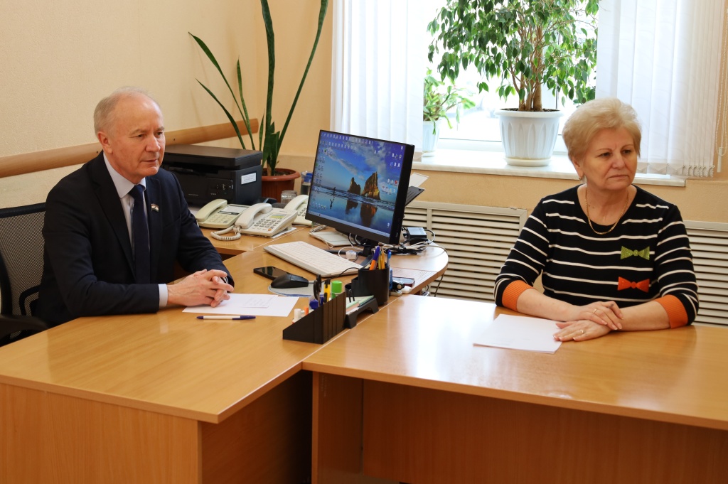  Заместитель Председателя Госсобрания Мордовии Сергей Вдовин провел личный прием граждан: рассмотрены жилищные вопросы